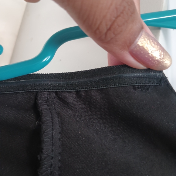 Black Strapless Buttoned Top - Picture 7 of 7